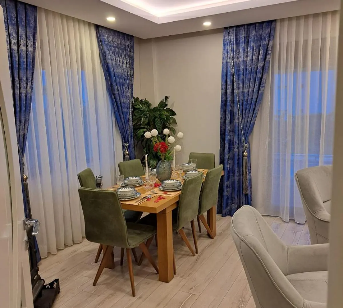 Villa Nimo 5 Plus 1 For Rent With Private Pool Αττάλεια